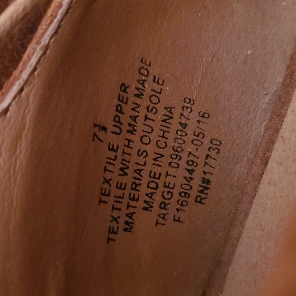 Mossimo Flat Shoes Womens Size 7.5 Pointed Toe Gladiator Small Heel - Picture 2 of 10